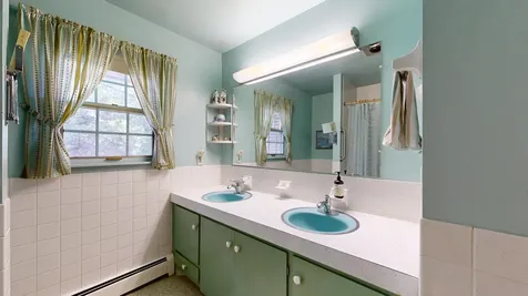 25 Orestis Way Lewiston ME 04240