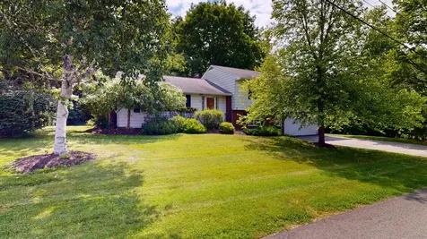25 Orestis Way Lewiston ME 04240
