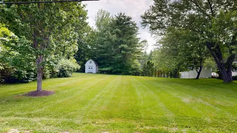 25 Orestis Way Lewiston ME 04240