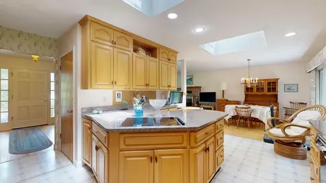 25 Orestis Way Lewiston ME 04240