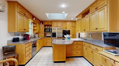 25 Orestis Way Lewiston ME 04240