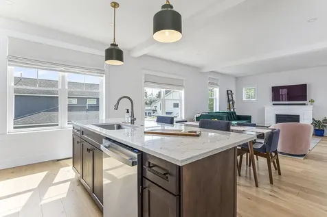 8 Waxwing Lane Falmouth ME 04105