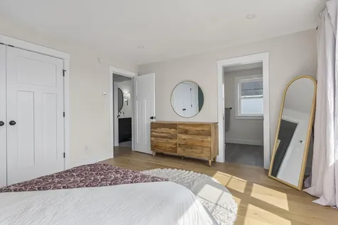 8 Waxwing Lane Falmouth ME 04105