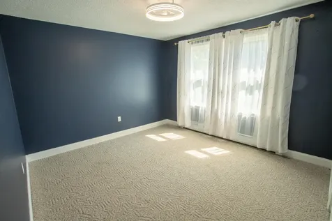 1238 Pushaw Road Glenburn ME 04401