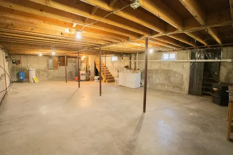 1238 Pushaw Road Glenburn ME 04401