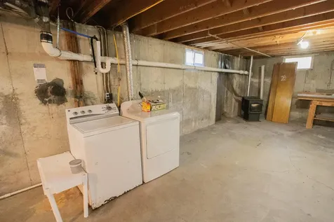 1238 Pushaw Road Glenburn ME 04401
