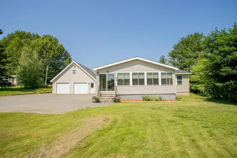 1238 Pushaw Road Glenburn ME 04401