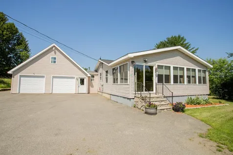 1238 Pushaw Road Glenburn ME 04401