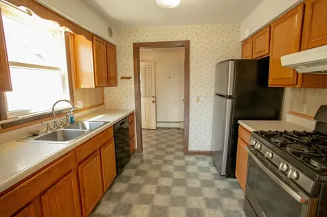 1238 Pushaw Road Glenburn ME 04401