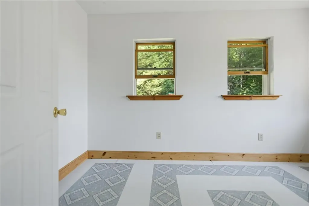 24 Bradeen Road Sumner ME 04292