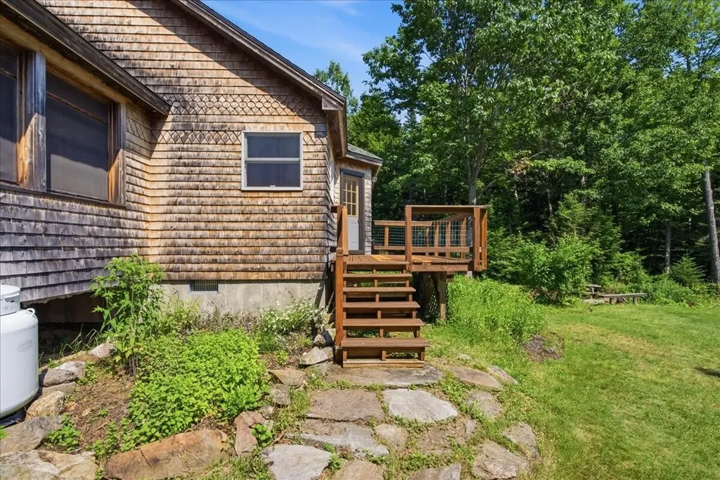 24 Bradeen Road Sumner ME 04292