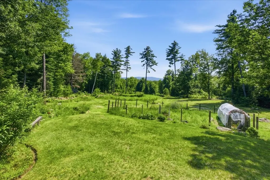 24 Bradeen Road Sumner ME 04292