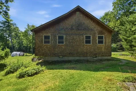 24 Bradeen Road Sumner ME 04292