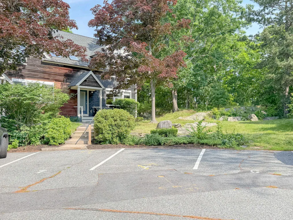 401 Brighton Avenue Portland ME 04102