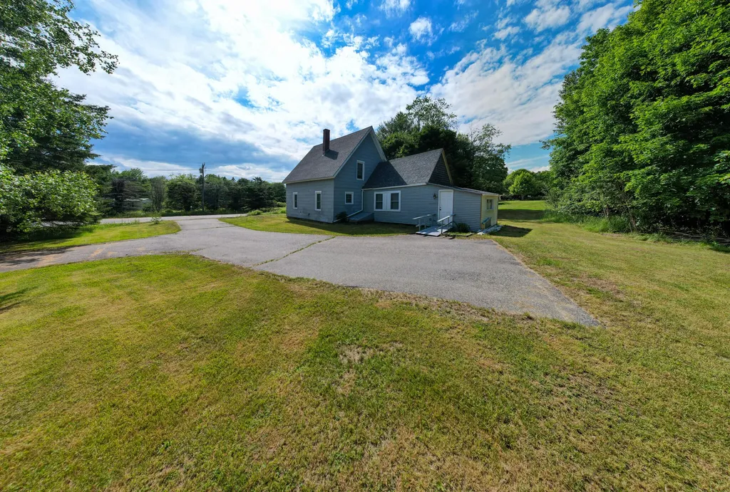 490 Douglas Highway Lamoine ME 04605