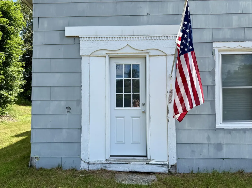 490 Douglas Highway Lamoine ME 04605