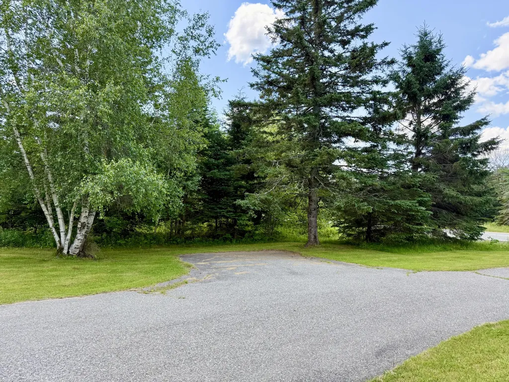 490 Douglas Highway Lamoine ME 04605