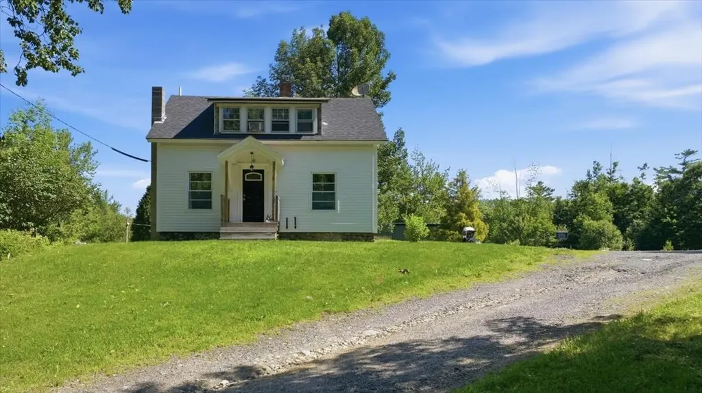 92 No Name Pond Road Lewiston ME 04240