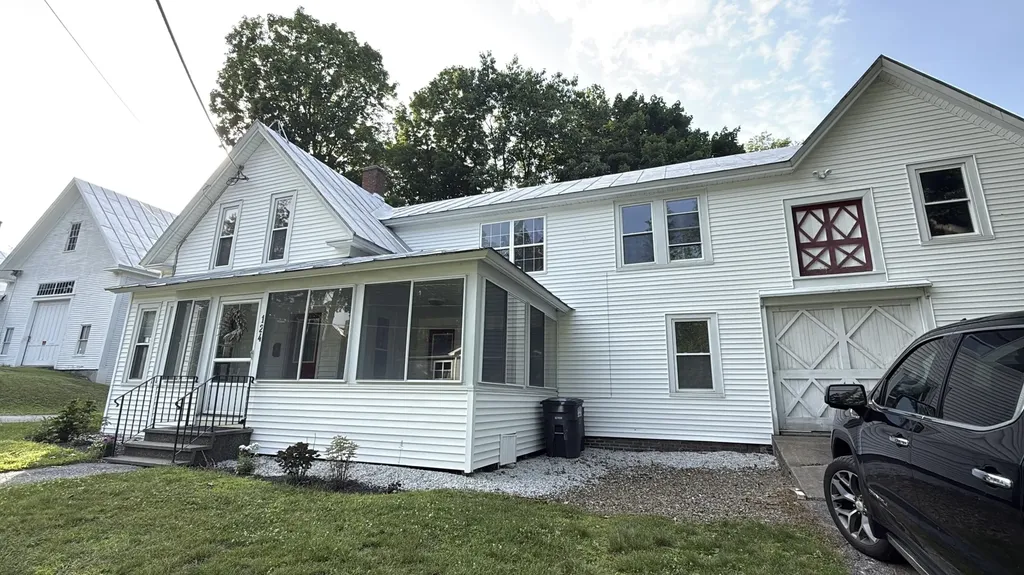 124 Lake Avenue Farmington ME 04938