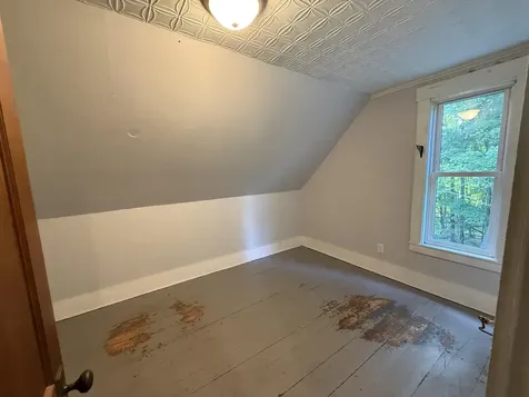 124 Lake Avenue Farmington ME 04938