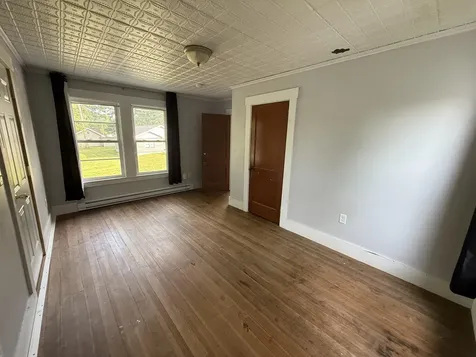 124 Lake Avenue Farmington ME 04938