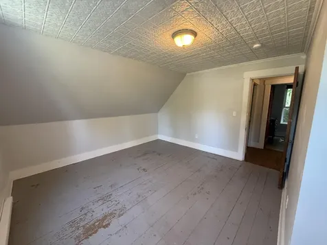 124 Lake Avenue Farmington ME 04938
