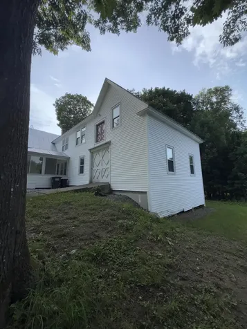 124 Lake Avenue Farmington ME 04938