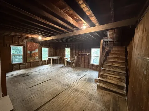 124 Lake Avenue Farmington ME 04938