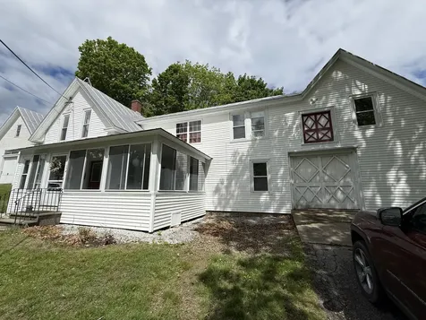 124 Lake Avenue Farmington ME 04938
