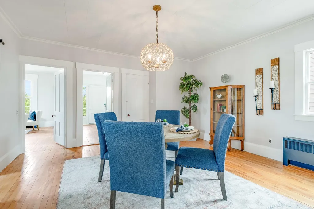 208 Vaughn Road Dover-foxcroft ME 04426