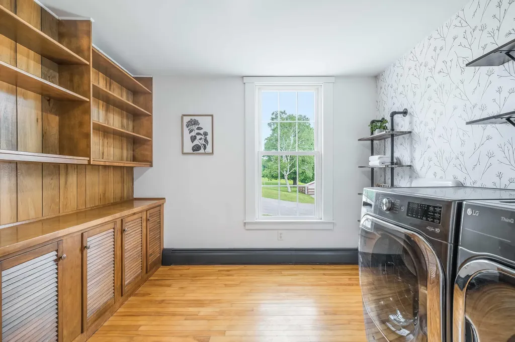 208 Vaughn Road Dover-foxcroft ME 04426