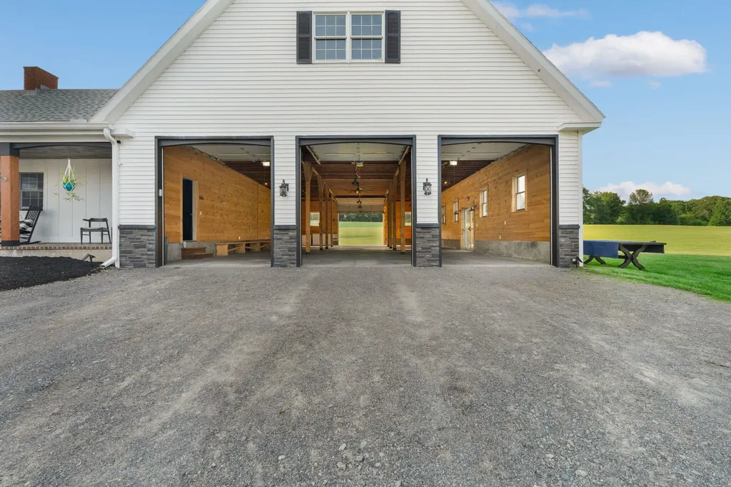 208 Vaughn Road Dover-foxcroft ME 04426