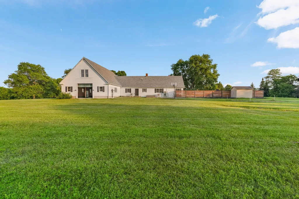 208 Vaughn Road Dover-foxcroft ME 04426