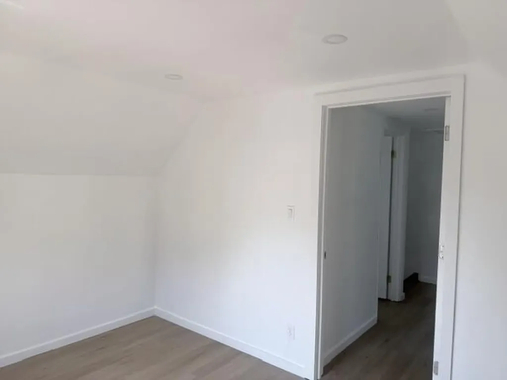 7 Harlow Hill Road Mexico ME 04257