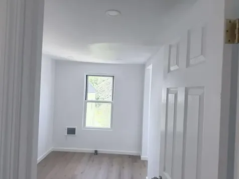 7 Harlow Hill Road Mexico ME 04257
