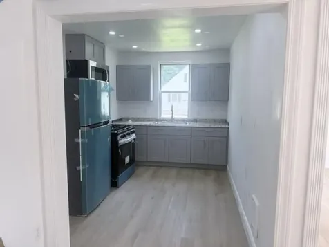 7 Harlow Hill Road Mexico ME 04257