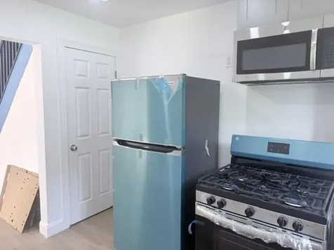 7 Harlow Hill Road Mexico ME 04257