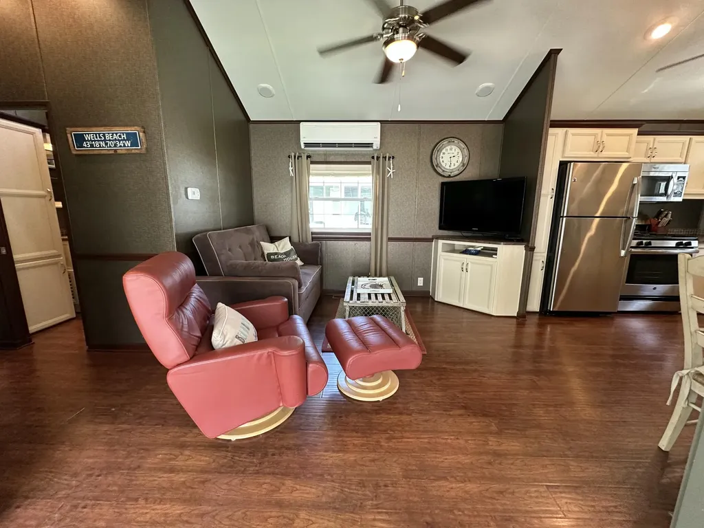 23 College Drive Wells ME 04090