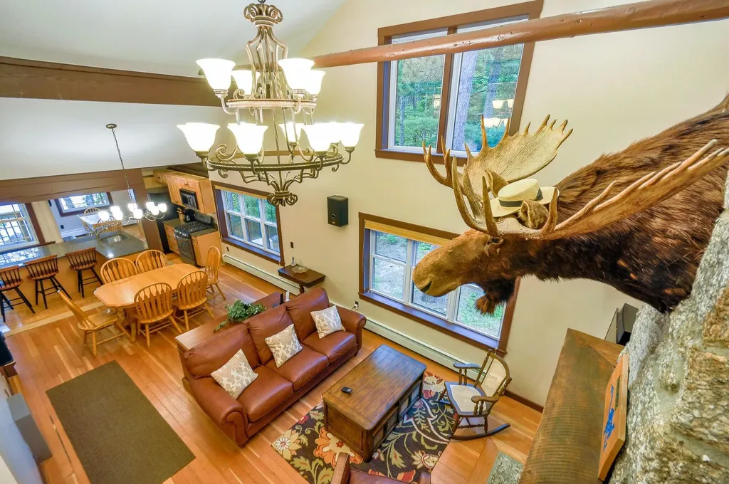39 Lakeview Avenue Dedham ME 04429