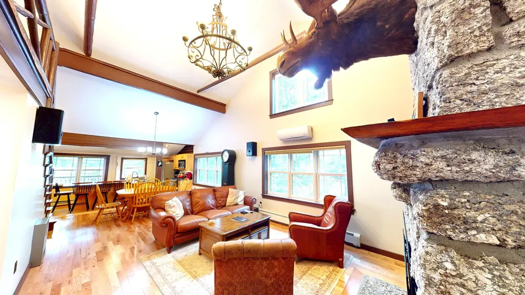 39 Lakeview Avenue Dedham ME 04429