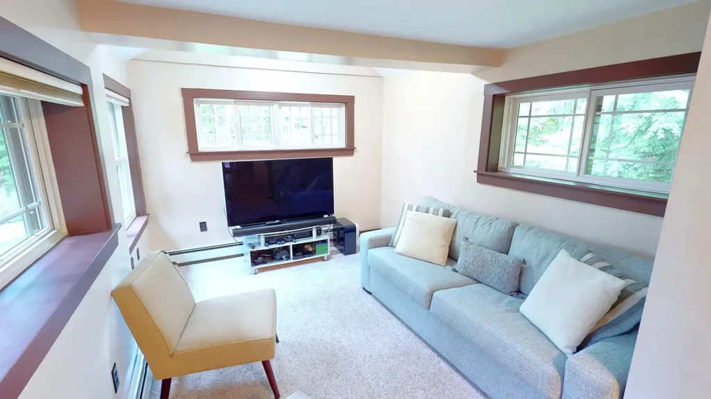 39 Lakeview Avenue Dedham ME 04429