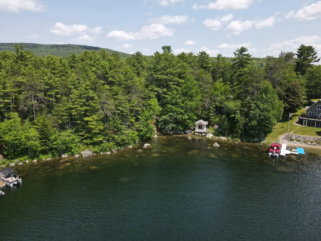 39 Lakeview Avenue Dedham ME 04429