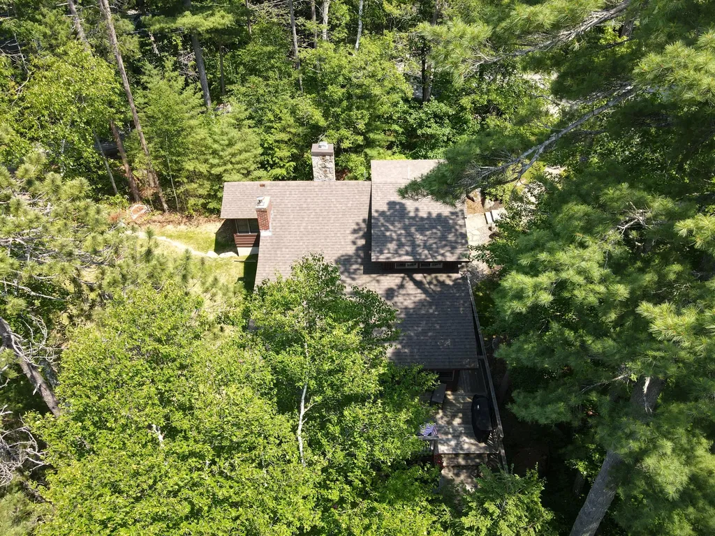 39 Lakeview Avenue Dedham ME 04429