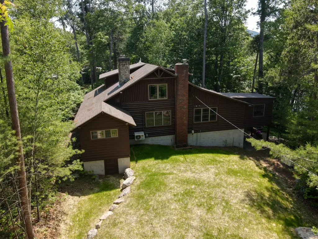 39 Lakeview Avenue Dedham ME 04429