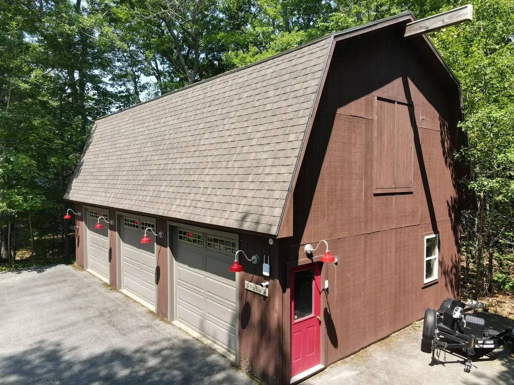 39 Lakeview Avenue Dedham ME 04429
