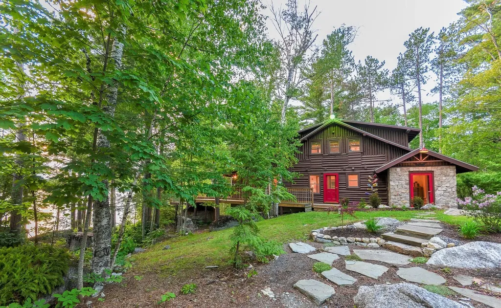 39 Lakeview Avenue Dedham ME 04429