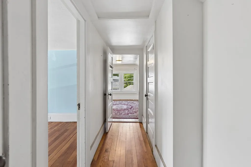96 Western Promenade Auburn ME 04210