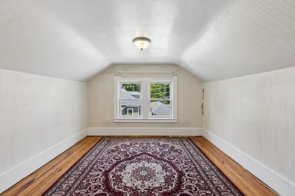 96 Western Promenade Auburn ME 04210