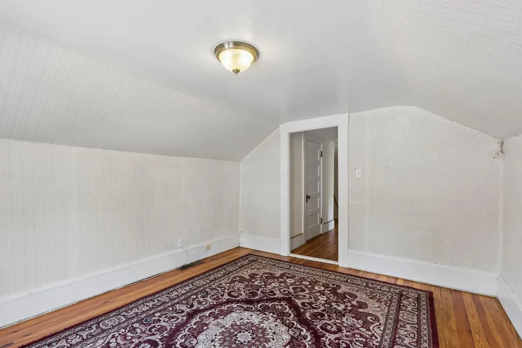 96 Western Promenade Auburn ME 04210