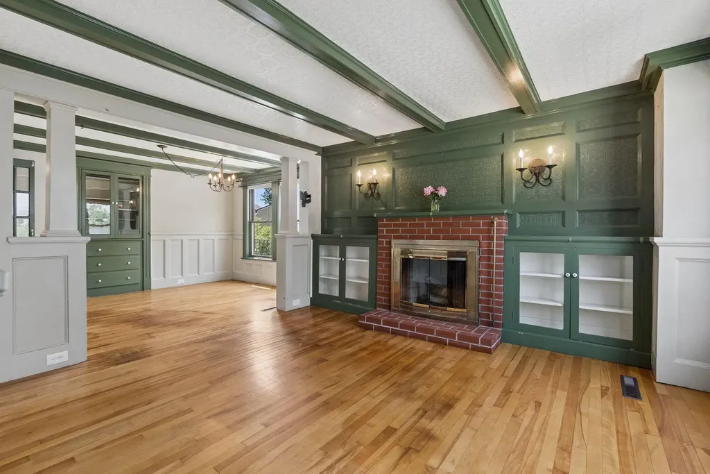 96 Western Promenade Auburn ME 04210